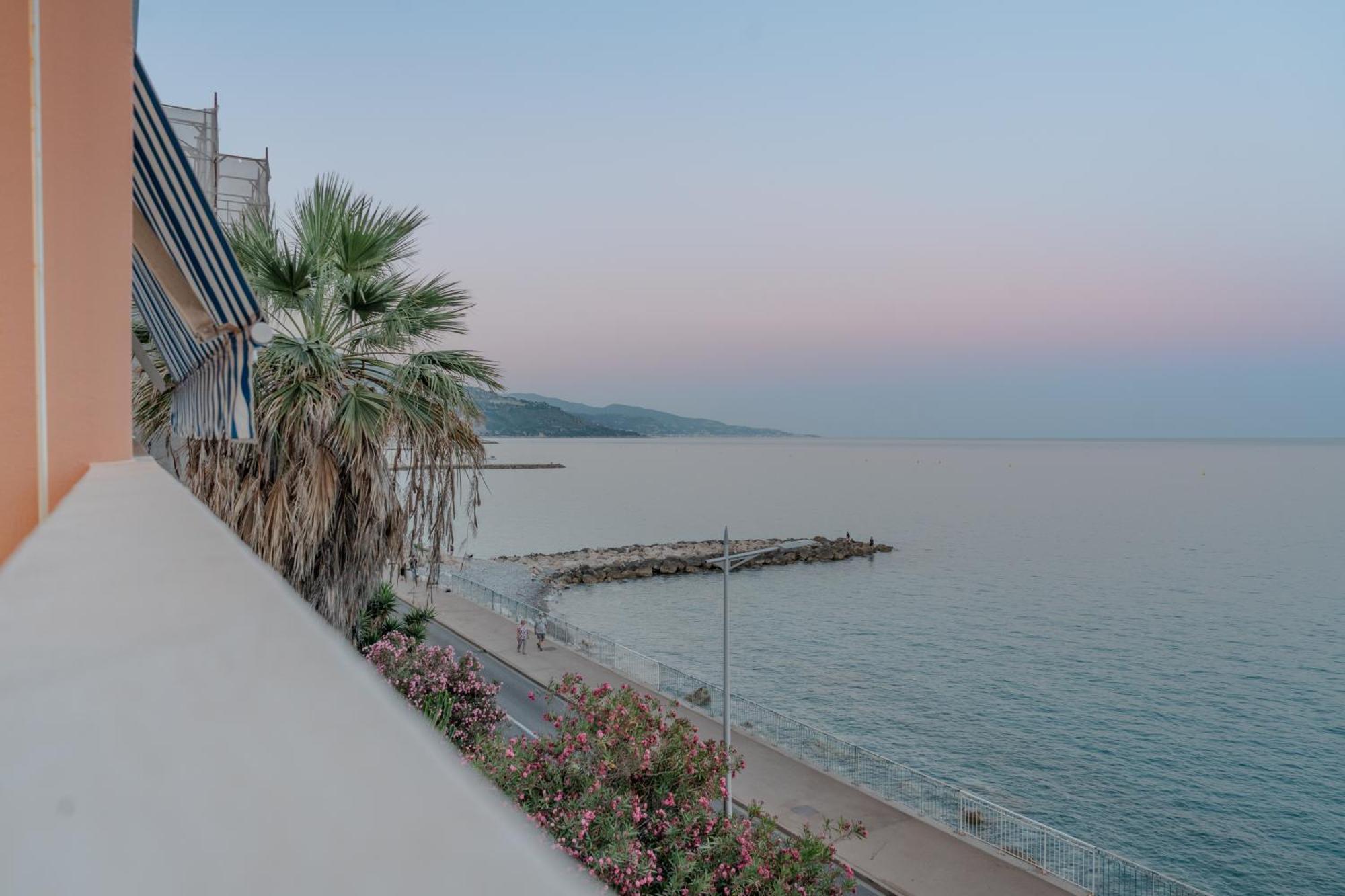 Le Pamela Menton Front De Mer Dış mekan fotoğraf